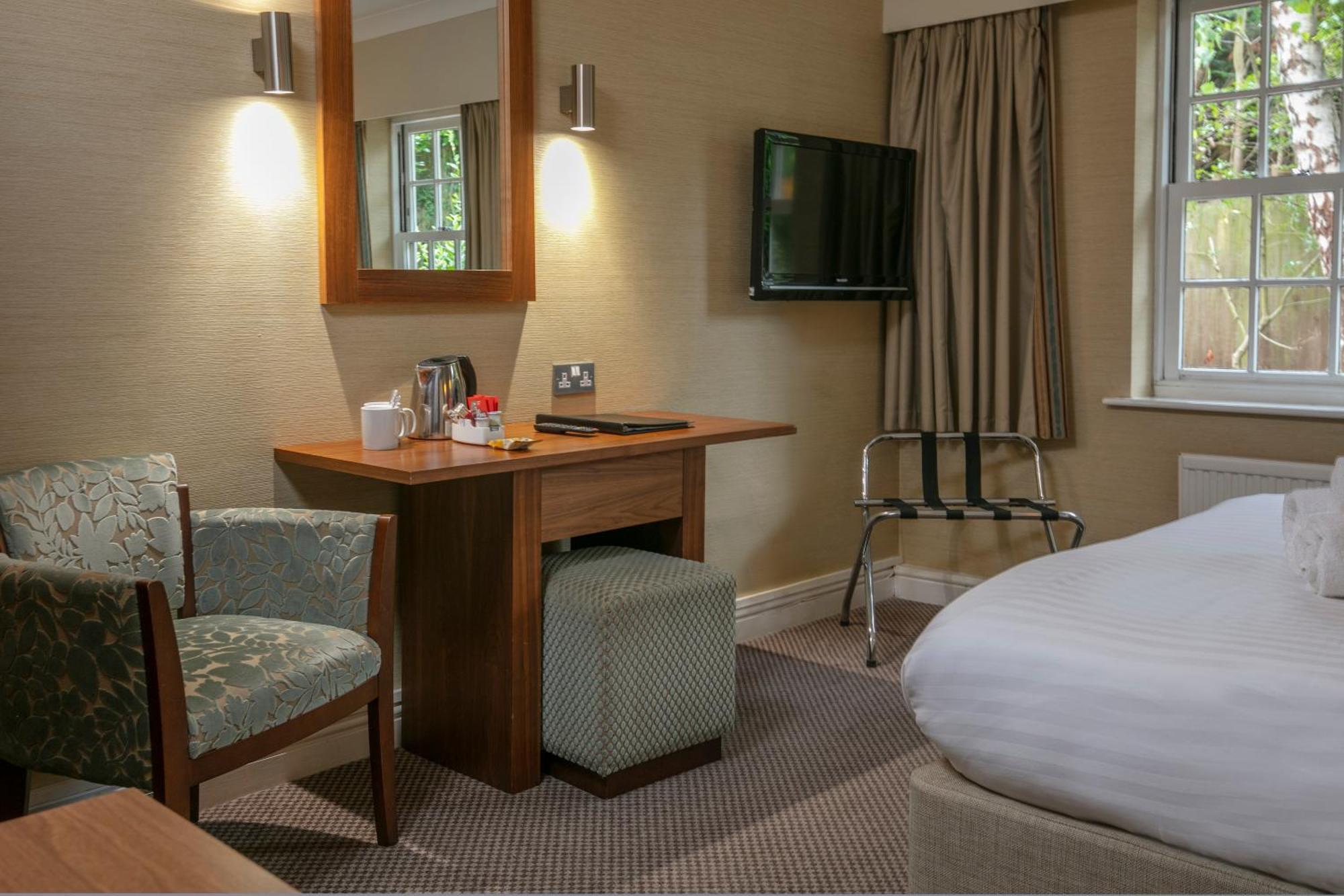 מילטון קינס Best Western Moore Place Hotel מראה חיצוני תמונה